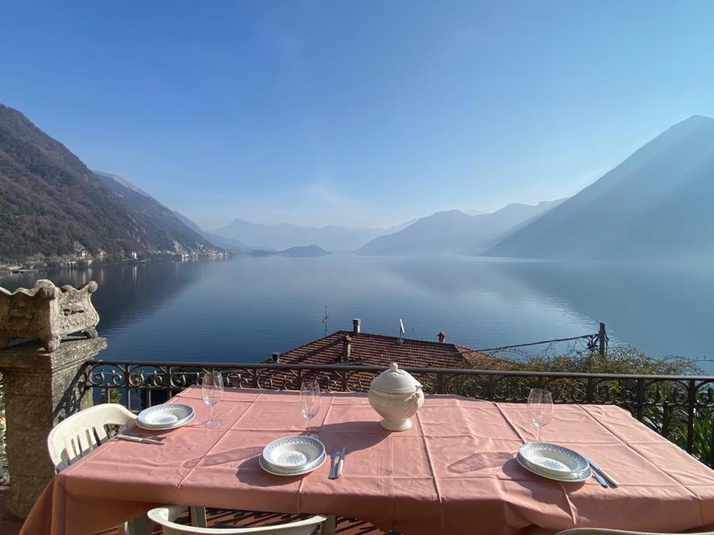 The Comfort - Big Apartment In Villa With Garden And Terrace Argegno Exterior foto